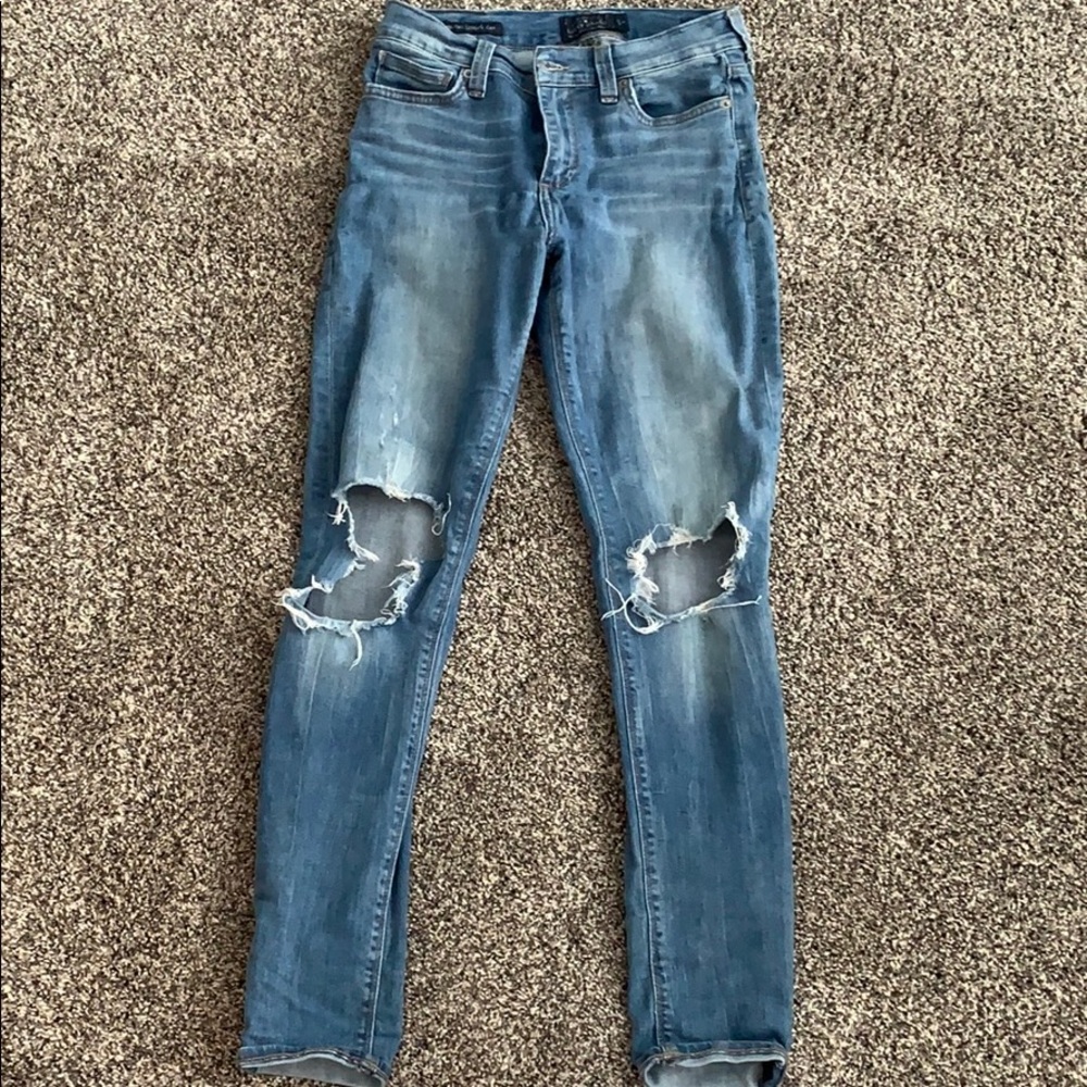 Lucky jeans 💜 Brooke legging Jean size 4/27